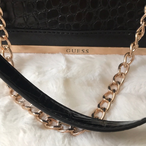 Guess crossbody bag - Picture 2 of 5